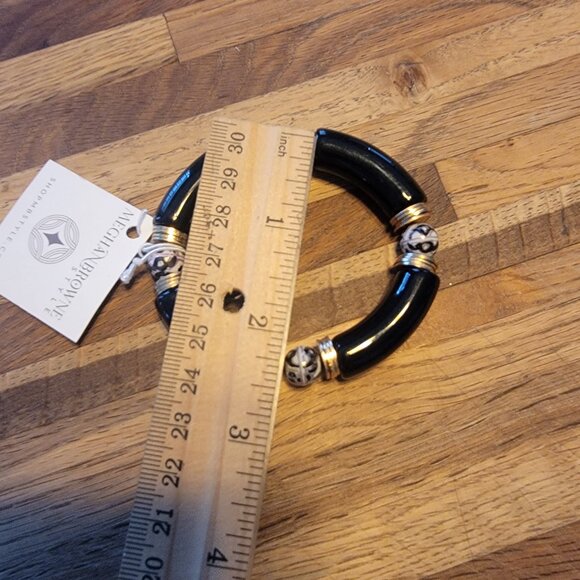 Meghan Browne Style GALA GB Black/Gold/White Chunky Stretch Resin Bead Bracelet - Picture 10 of 11